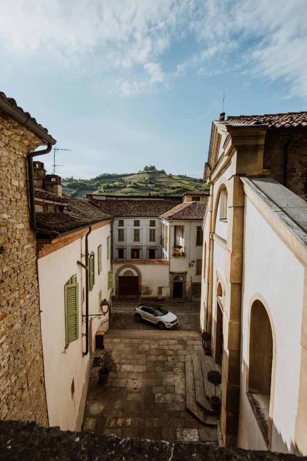 Casa Cecilia Leilighet Santo Stefano Belbo Eksteriør bilde