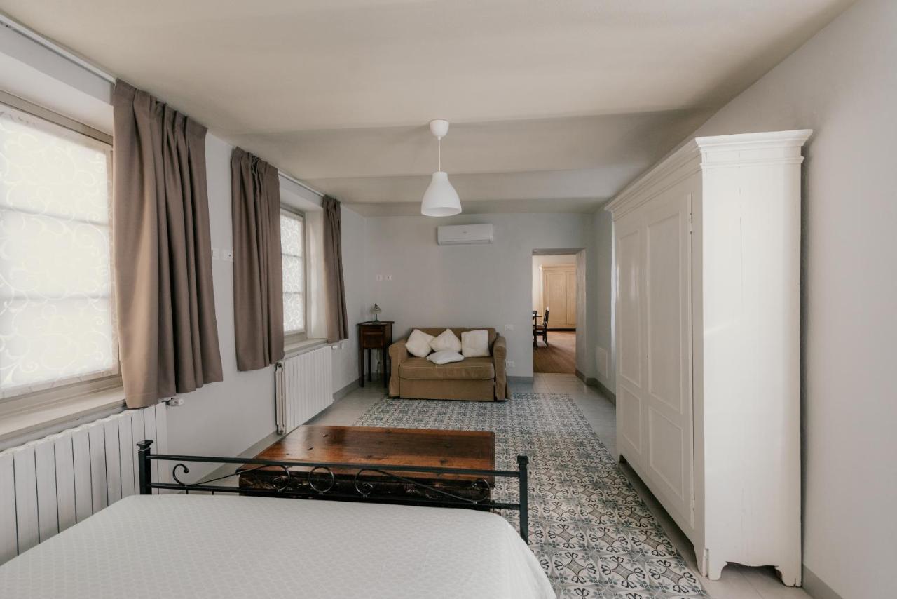 Casa Cecilia Leilighet Santo Stefano Belbo Eksteriør bilde