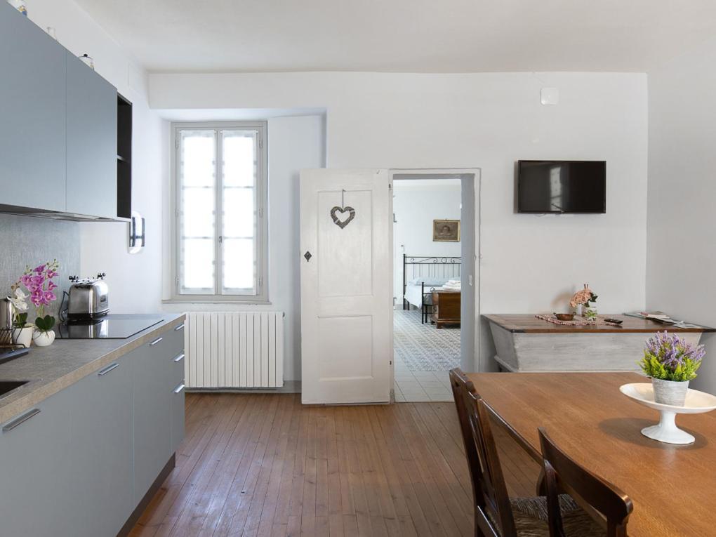 Casa Cecilia Leilighet Santo Stefano Belbo Eksteriør bilde
